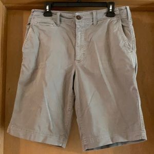 Men’s American Eagle shorts